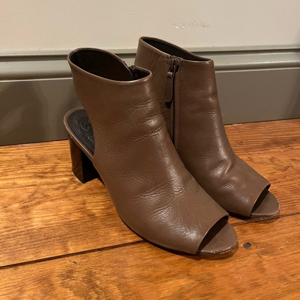 Tory Burch Peep Toe Heels